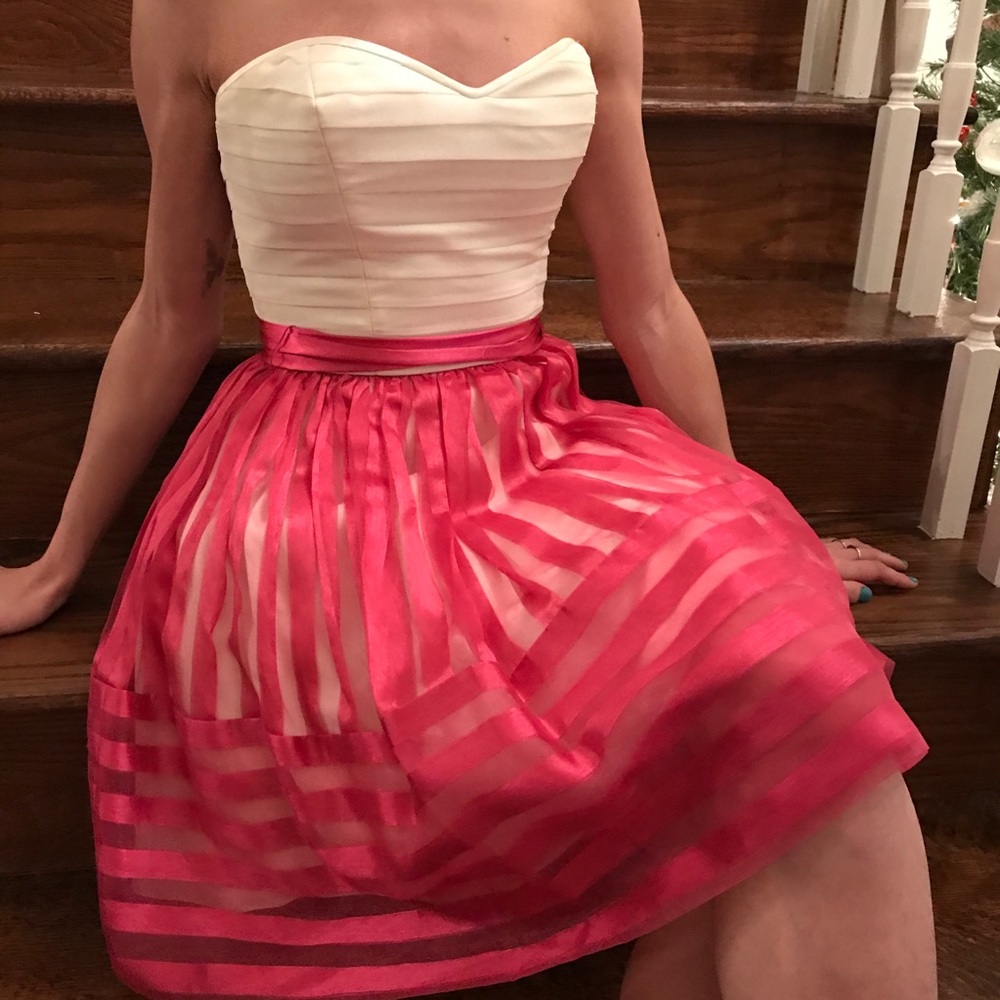 Flirty dress💕